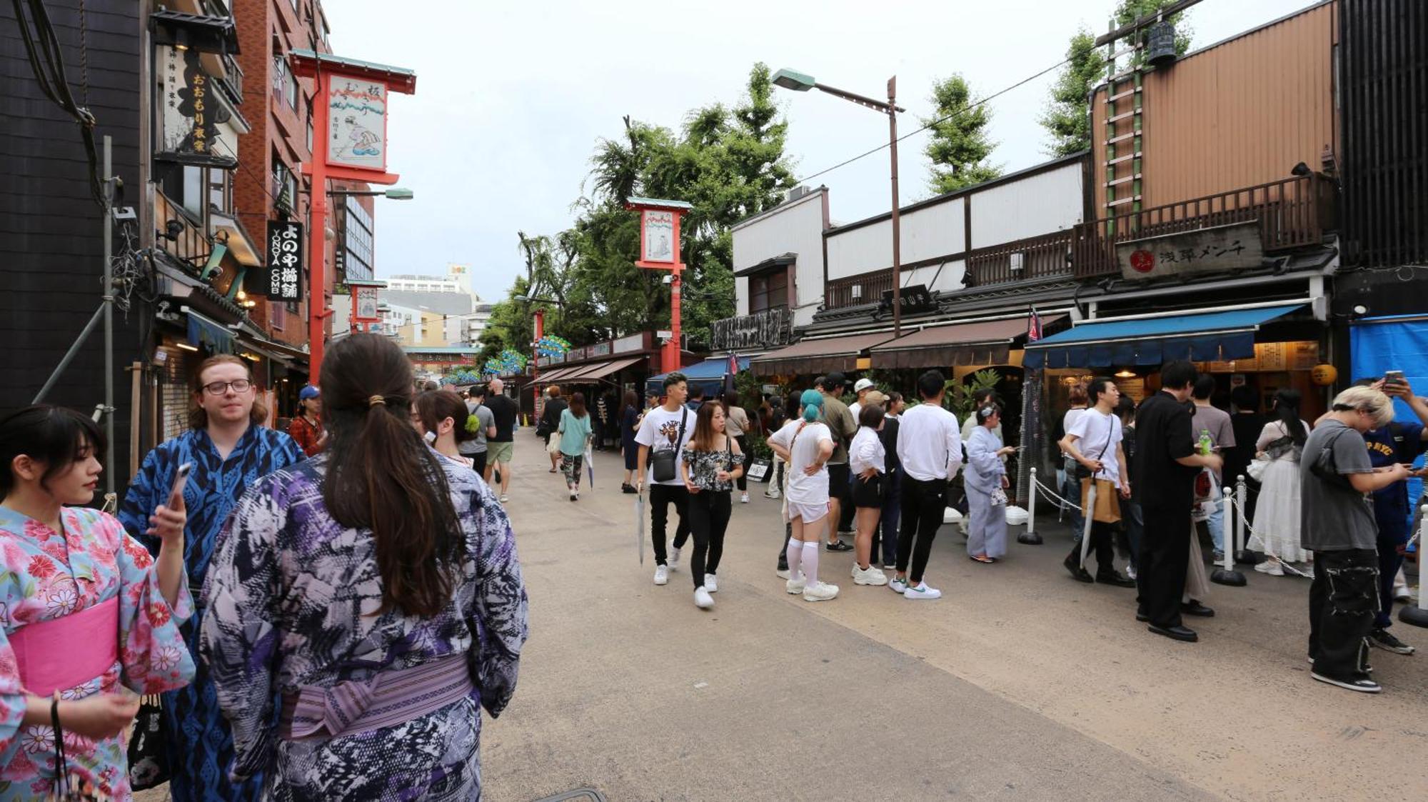Lägenhet Asakusa 5 Chome One Bedroom Kazenoitsu 301 *